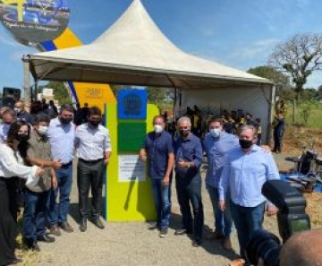 af74e644a472f53a9b3469a753616edc